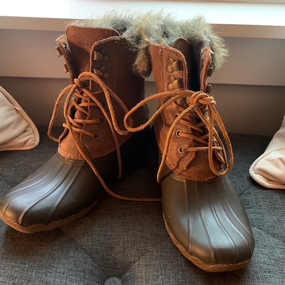Sperry Fur-lined Duck Boots